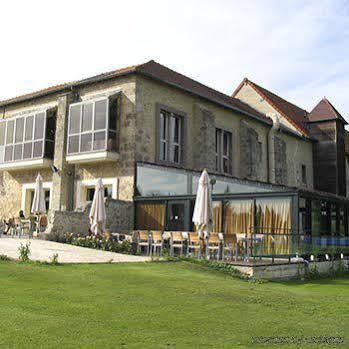 Hotel Abbaye Du Golf De Lesigny Exterior photo